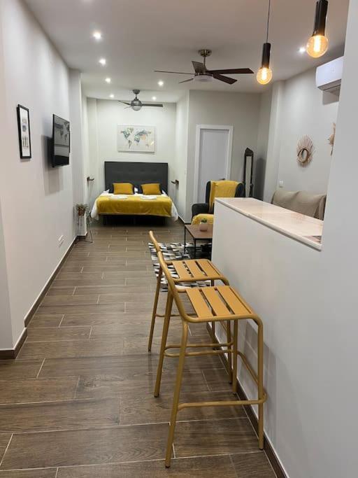 Acogedor Apartamento En La Buhaira Siviglia Esterno foto